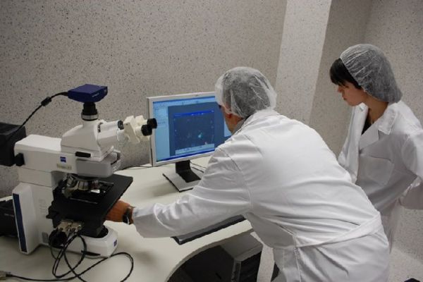 The Clean Room for Meteoritics and Return of Samples of the Institute of Space Sciences (ICE-CSIC).