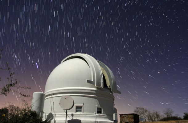 Telescopi Samuel Oschin. Crèdits: Observatori Palomar/Institut Tecnològic de Califòrnia.