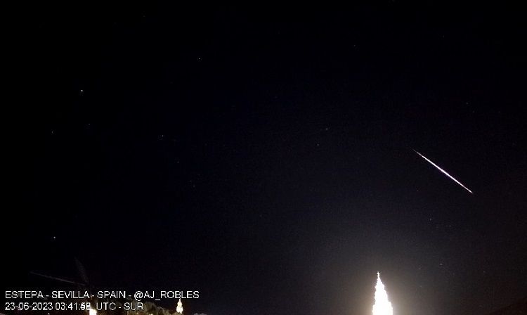 El bólido SPMN230623D registrado desde Estepa-Sevilla (Antonio J. Robles).