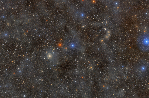 Aquesta imatge de 1,7 gigapíxels d'un camp estel·lar a la constel·lació de Lupus mostra l'extraordinària visió de l'univers que ofereix l'Observatori NSF-DOE Vera C. Rubin. Crèdits: NSF–DOE Vera C. Rubin Observatory / NOIRLab / SLAC / AURA