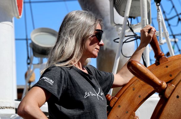 Estel Cardellach, a bord del vaixell Statsraad Lehmkuhl, com a part del grup de ponents del Curs de Formació Ocean Synergy 2025 de l'ESA.