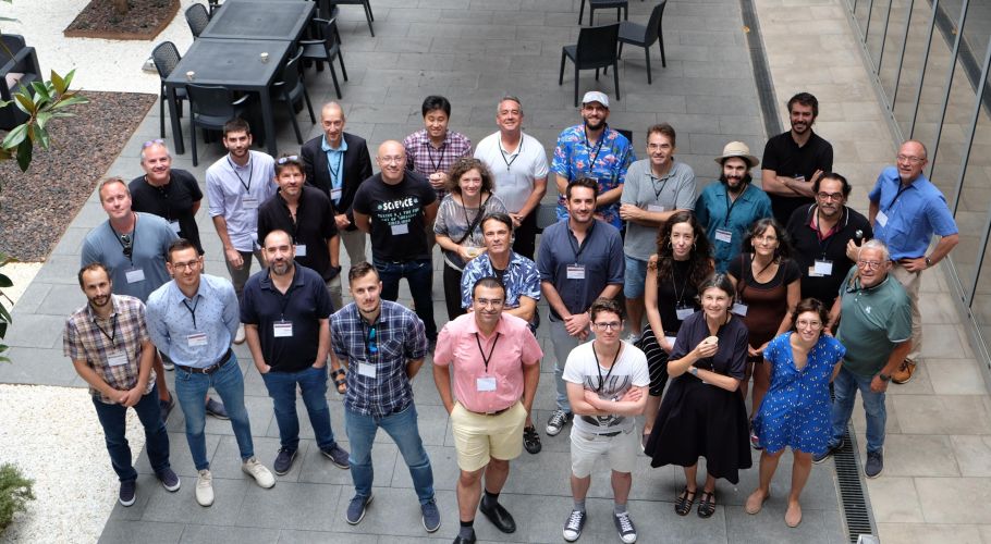 Group picture first ARRAKIHS Consortium meeting. Credits: ICE-CSIC. 